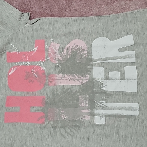 BNWOT 2000s Hollister Tee, Grey, L - Picture 3 of 3